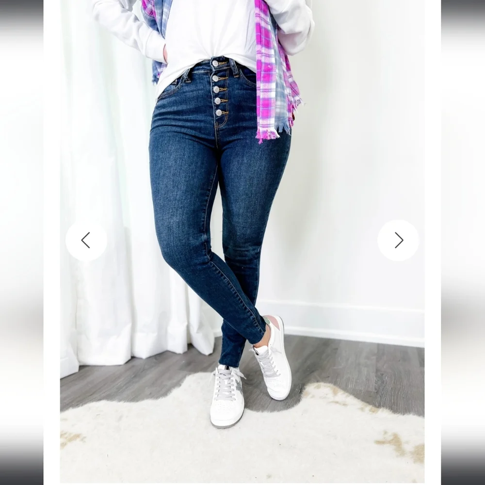 Judy Blue Dark Wash Button fly Skinny Jeans - Picture 5 of 6